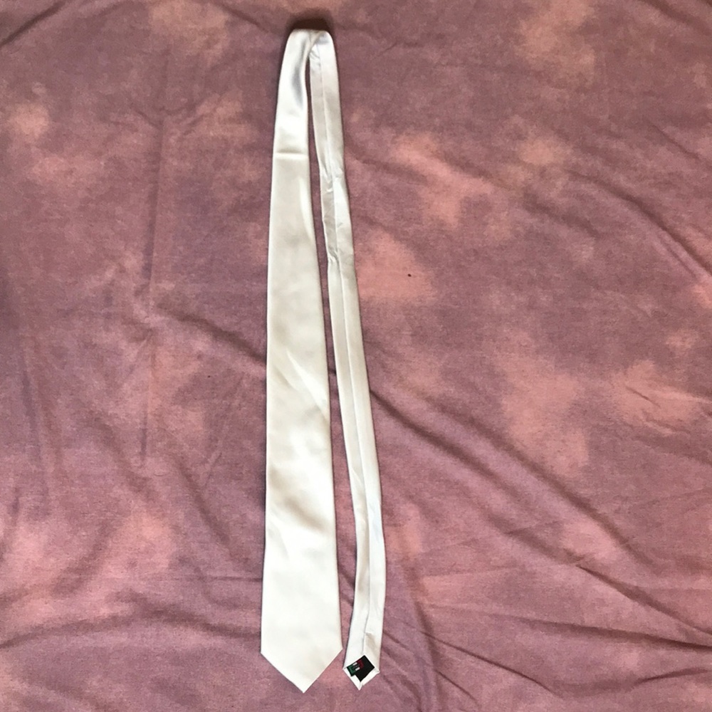 Tie